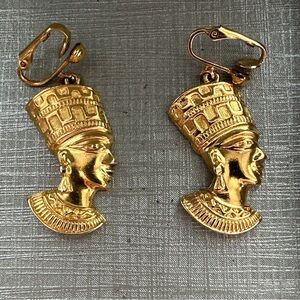 Egyptian Revival Queen Nefertiti Gold Tone Earrings Pierced Dangle Vintage Avon